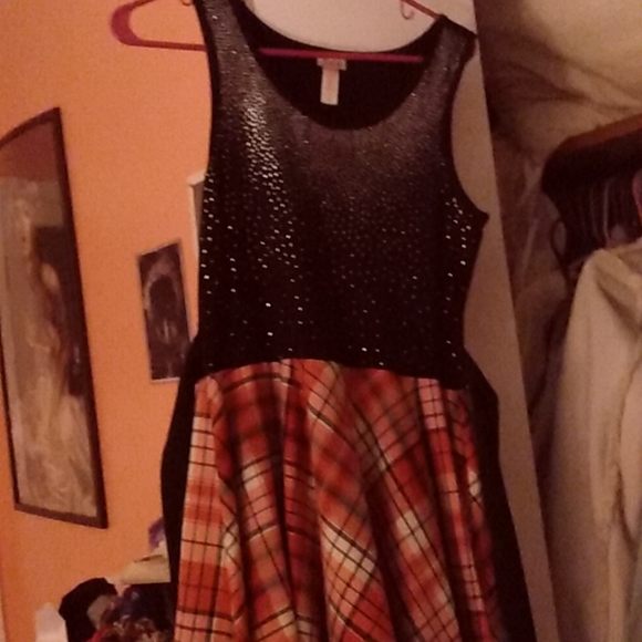 Justice Black and Red skater dress with glittery bodice and black bow. Size 16 - Picture 2 of 3